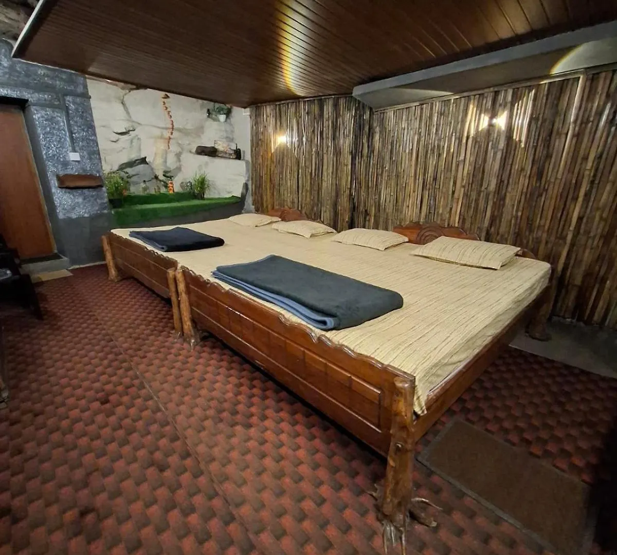 Escape Natural Farm Stay - Cave Kanthalloor