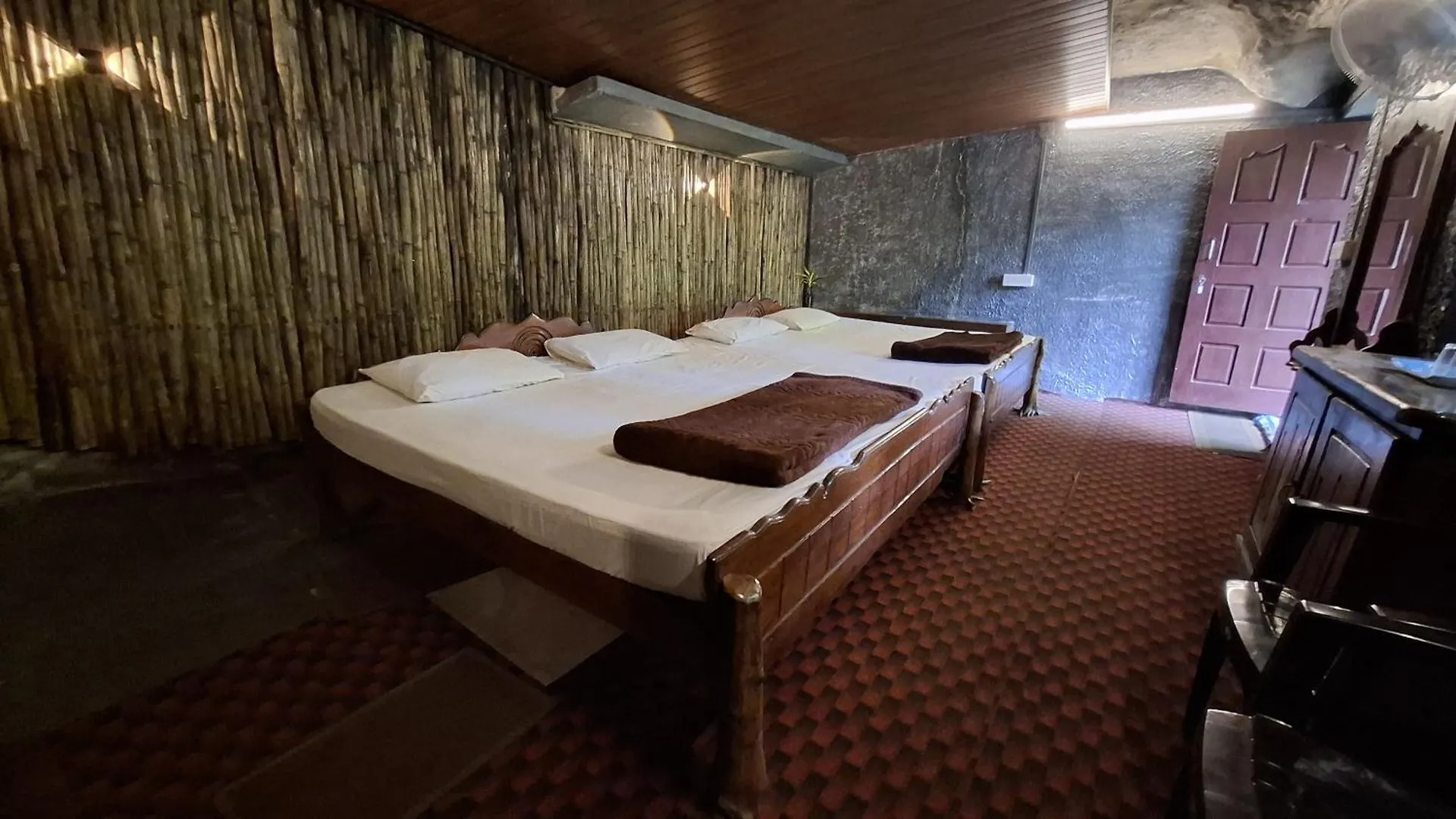 Escape Natural Farm Stay - Cave Kanthalloor 0*,  Indien